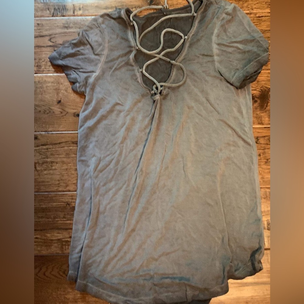 A&E soft and sexy tee
